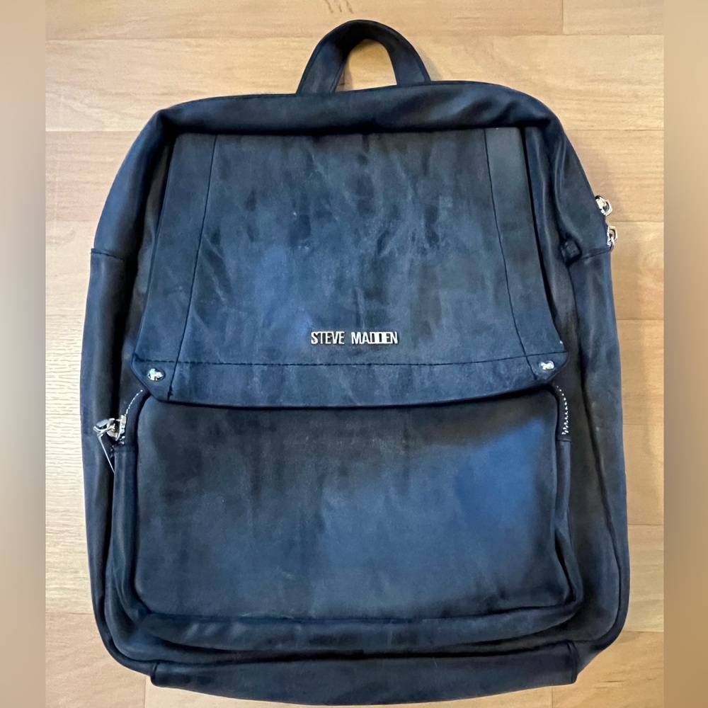 Steve Madden backpack PU leather grey CUTE!